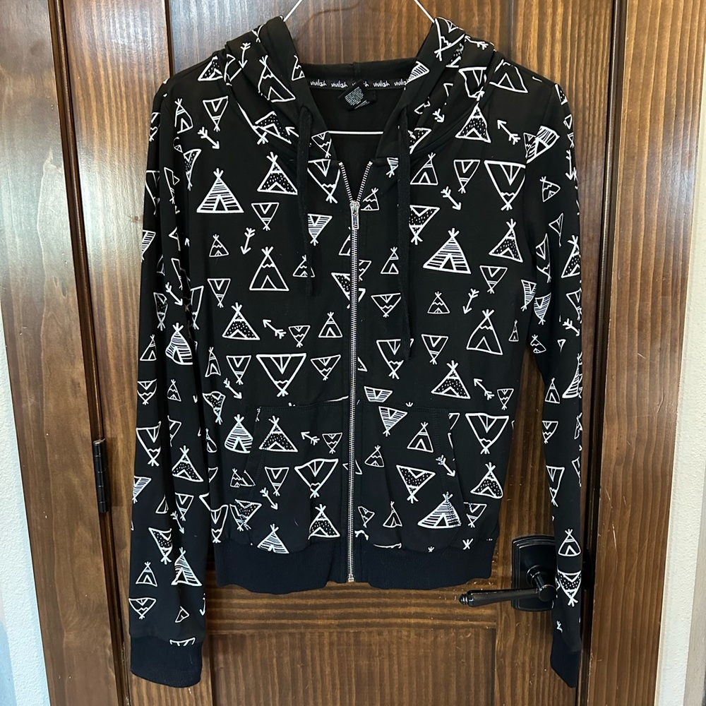 Chic Black Geometric Pattern Hoodie